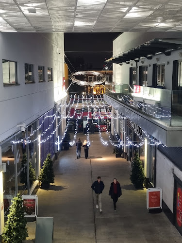 Angel Central - Shopping mall