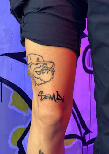 Κουντουριώτου 7, Λουτράκι 203 00