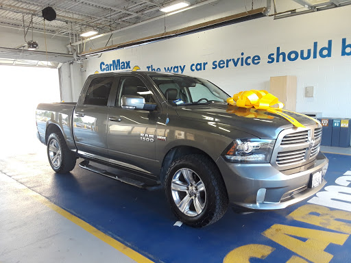 Used Car Dealer «CarMax», reviews and photos, 7180 N Palm Ave, Fresno, CA 93650, USA