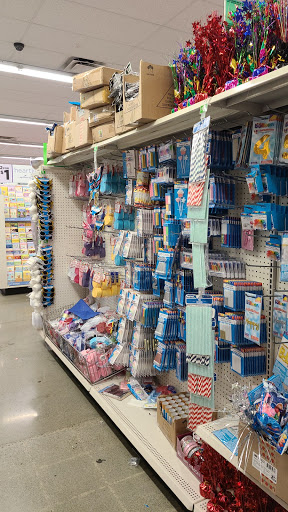 Dollar Store «Dollar Tree», reviews and photos, 7601 Evergreen Way, Everett, WA 98203, USA