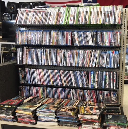 Pawn Shop «River City Pawn & Jewelry», reviews and photos, 417 Main St, Schertz, TX 78154, USA