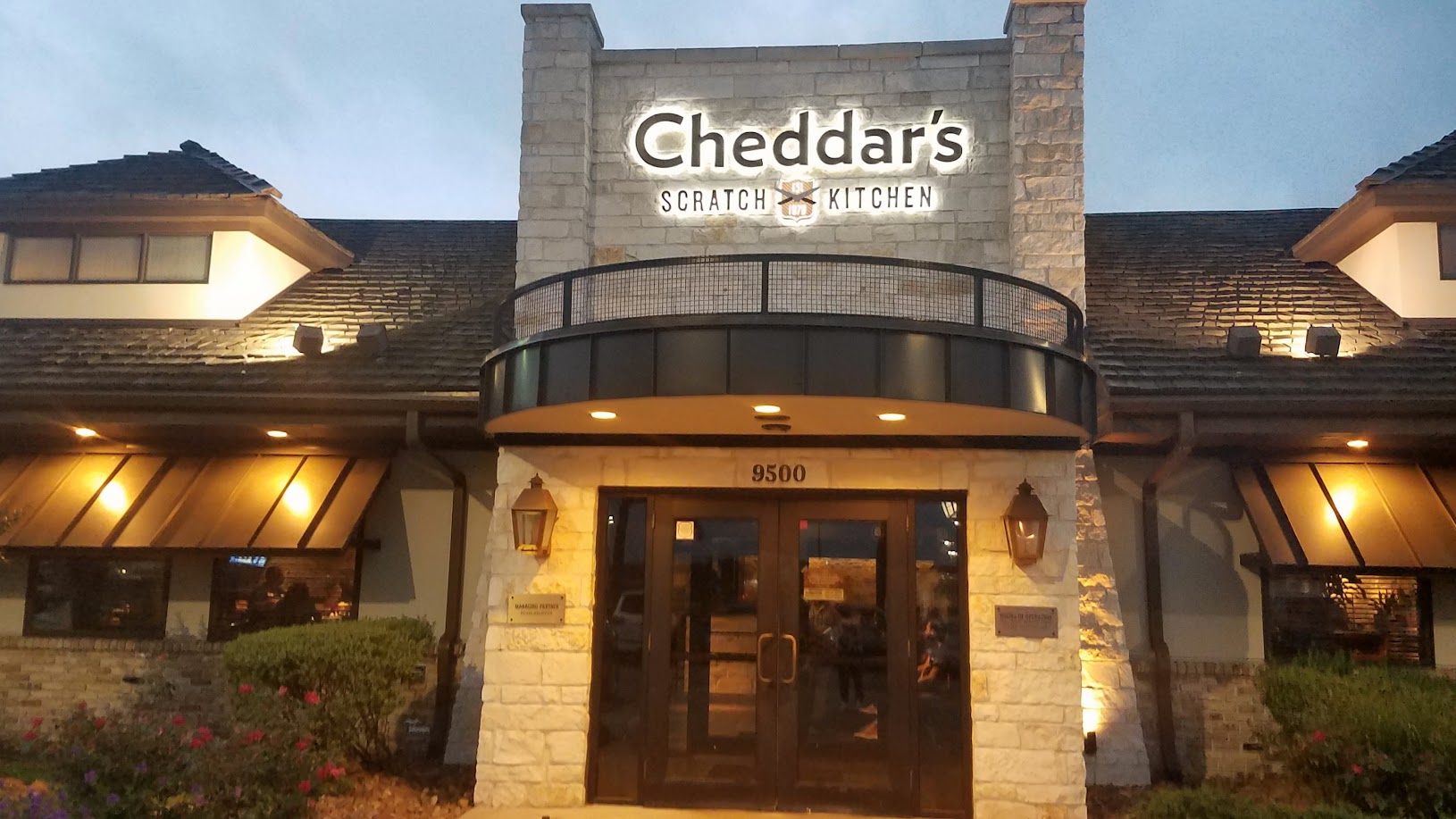 Cheddar's Scratch Kitchen