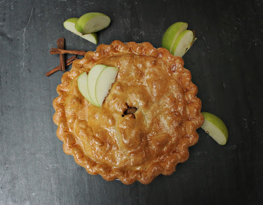 Caterer «La Cuisine Cafe Market & Catering», reviews and photos, 750 E Main St, Branford, CT 06405, USA