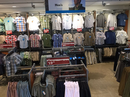 Clothing Store «Columbia Sportswear Outlet Store at Allen Premium Outlets», reviews and photos, 820 Stacy Rd #470, Allen, TX 75013, USA