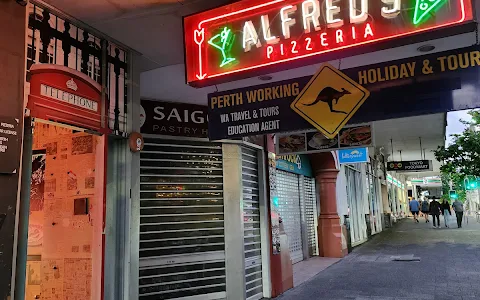 Alfred's Pizzeria image