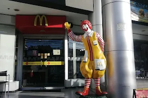 McDonald's New Congressional image