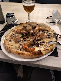Pizza du Pizzeria La Strada à Saint-Gilles - n°10