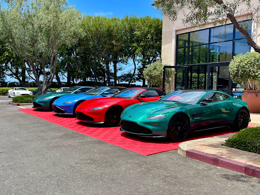 Shopping Mall «Crystal Cove Shopping Center», reviews and photos, 7845-8085 East Coast Hwy, Newport Beach, CA 92657, USA