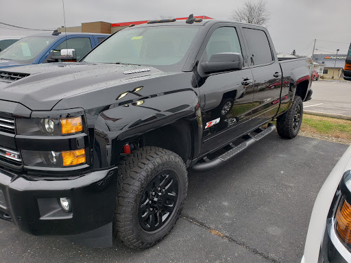 Chevrolet Dealer «Chandler Chevrolet», reviews and photos, 600 Clifty Dr, Madison, IN 47250, USA