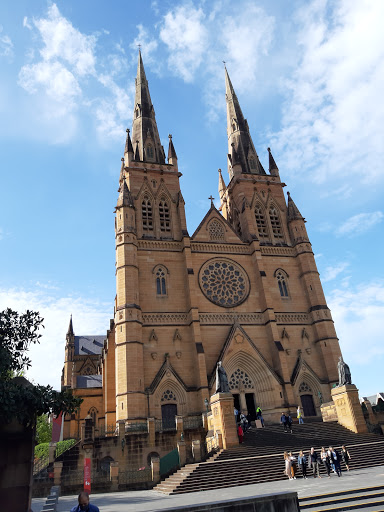 St Mary's Cathedral College