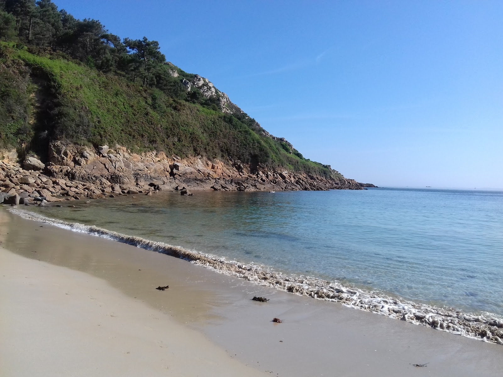 Valokuva Plage de Vilin Izellaista. - suosittu paikka rentoutumisen tuntijoille