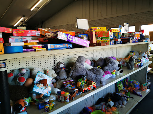 Thrift Store «Goodwill Retail Store & Donation Center», reviews and photos