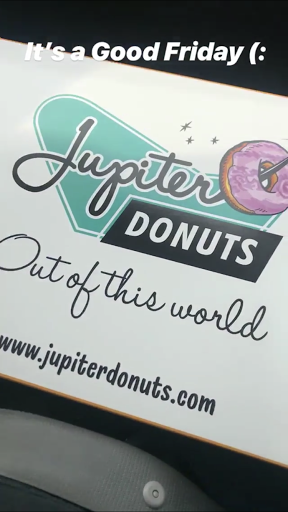 Donut Shop «Jupiter Donut Factory», reviews and photos, 141 Center St, Jupiter, FL 33458, USA