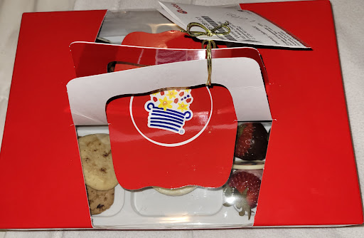 Gift Shop «Edible Arrangements - Brookwood Marketplace, Suwanee, GA», reviews and photos, 2631 Peachtree Pkwy Suite 535, Suwanee, GA 30024, USA