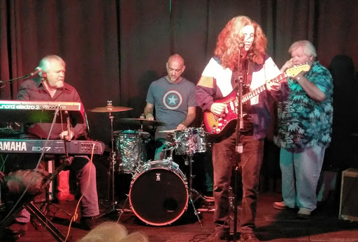 Bar & Grill «C I Bar & Grill», reviews and photos, 18786 SW Boones Ferry Rd, Tualatin, OR 97062, USA