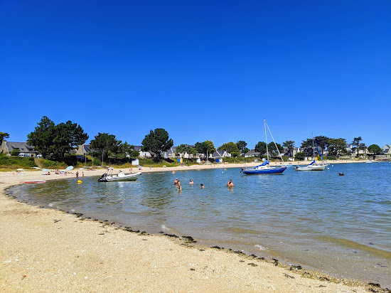 Petite Plage De Kervoyal