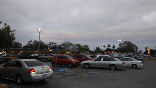 Grocery Store «Winn-Dixie», reviews and photos, 11912 Seminole Blvd, Largo, FL 33778, USA