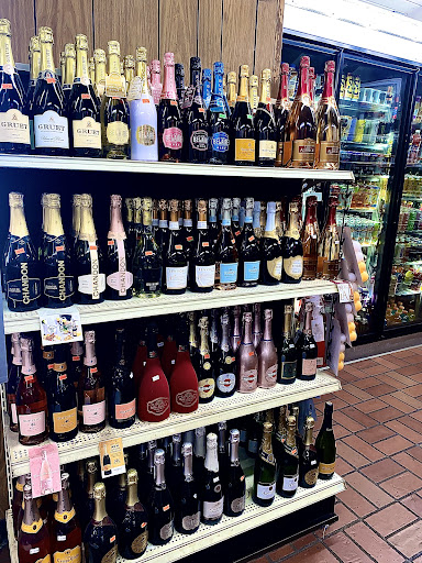 Liquor Store «10th Street Liquors», reviews and photos, 1291 10th St, Monterey, CA 93940, USA