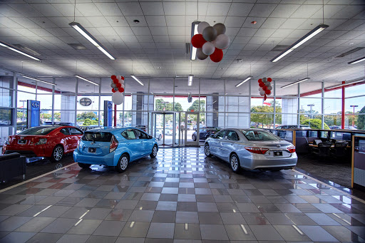 Toyota Dealer «Checkered Flag Toyota», reviews and photos, 5301 Virginia Beach Blvd, Virginia Beach, VA 23462, USA