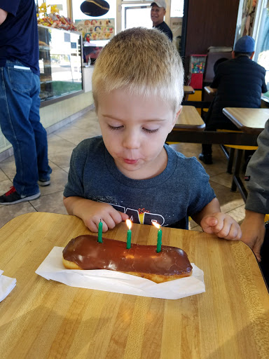 Donut Shop «Donut Star», reviews and photos, 12052 Chapman Ave, Garden Grove, CA 92840, USA