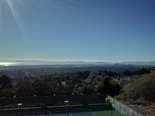 Tennis Instructor «Oakland Hills Tennis Club», reviews and photos, 5475 Redwood Rd, Oakland, CA 94619, USA