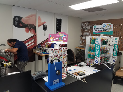 Locksmith «GiddyUp locksmith llc», reviews and photos, 930 N Belt Line Rd #110, Irving, TX 75061, USA