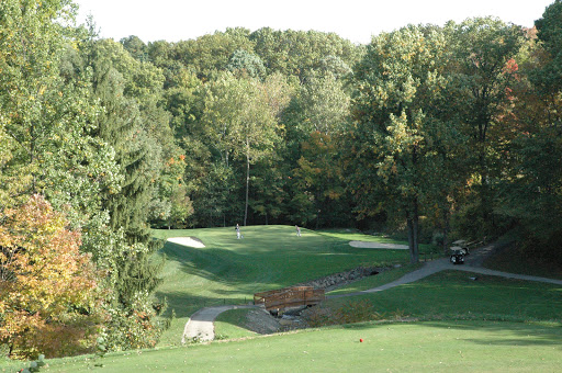 Golf Course «Pine Hills Golf Club», reviews and photos, 433 W 130th St, Hinckley, OH 44233, USA