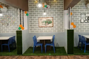 Food villa cafe image