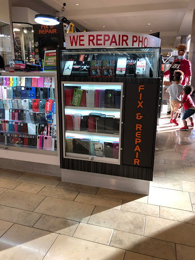 Cell Phone Accessory Store «Cellairis», reviews and photos, 1000 Ross Park Mall Dr, Pittsburgh, PA 15237, USA