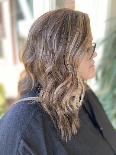 Beauty Salon «Kim Harper Salon & Spa», reviews and photos, 5150 Socialville-Foster Rd, Mason, OH 45040, USA