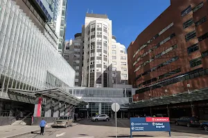 Massachusetts General Hospital Emergency Room image