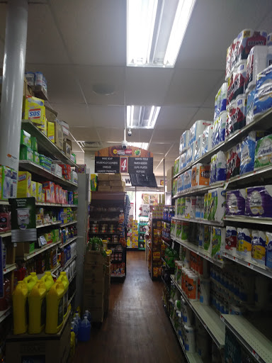 Supermarket «C-Town Supermarket», reviews and photos, 910 18th Ave, Newark, NJ 07106, USA