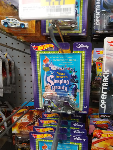 Department Store «Walmart Supercenter», reviews and photos, 6111 Jefferson Ave, Newport News, VA 23605, USA