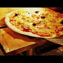 Plats et boissons du Pizzeria SAS LA DOUDA à Miramas - n°11