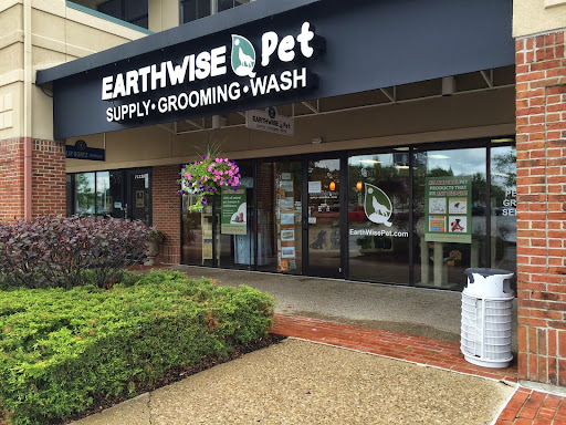 Pet Supply Store «EarthWise Pet Supply», reviews and photos, 11328 Montgomery Rd, Cincinnati, OH 45249, USA