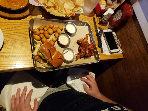 Shopping Mall «Conway Commons Shopping Center», reviews and photos, 310 Conway Blvd, Conway, AR 72034, USA