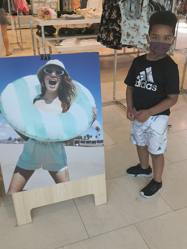 Clothing Store «Forever 21», reviews and photos, 100 Viewmont Dr #804, Scranton, PA 18508, USA