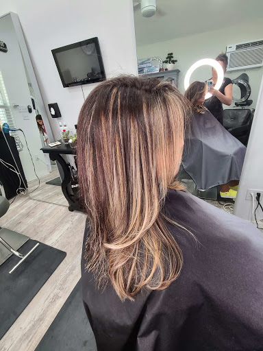 Beauty Salon «Visible Elegance Hair Salon», reviews and photos, 115 McCauley Ave, San Antonio, TX 78221, USA