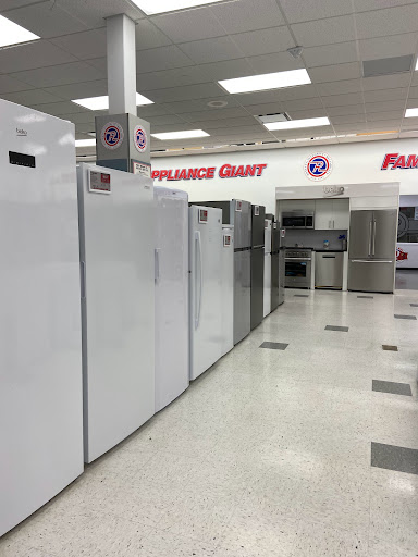 Appliance Store «P.C. Richard & Son», reviews and photos, 1574 Boston Post Rd, Milford, CT 06460, USA