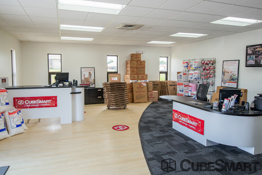 Self-Storage Facility «CubeSmart Self Storage», reviews and photos, 707 Enterprise Dr, Lewis Center, OH 43035, USA
