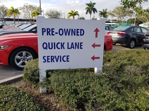 Car Dealer «Tamiami Ford», reviews and photos, 1471 Airport Pulling Rd N, Naples, FL 34104, USA