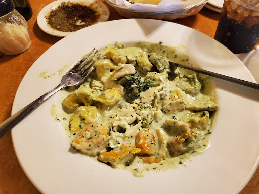 Italian Restaurant «Bambinos Cafe on Delmar», reviews and photos, 1141 E Delmar St, Springfield, MO 65807, USA