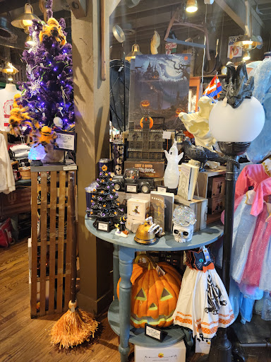 American Restaurant «Cracker Barrel Old Country Store», reviews and photos, 6256 Cambridge Way, Plainfield, IN 46168, USA