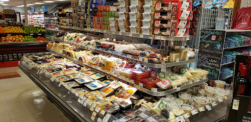 Grocery Store «Piggly Wiggly Hilton Head», reviews and photos, 1 N Forest Beach Dr, Hilton Head Island, SC 29928, USA