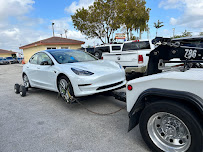 J & F Towing - Photo 6 - Car repair in , Miami