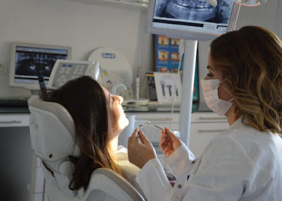 Uzman Diş Hekimi Endodontist Dilek Şıpar