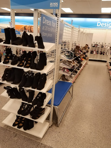 Clothing Store «Ross Dress for Less», reviews and photos, 2327 Street Rd, Bensalem, PA 19020, USA