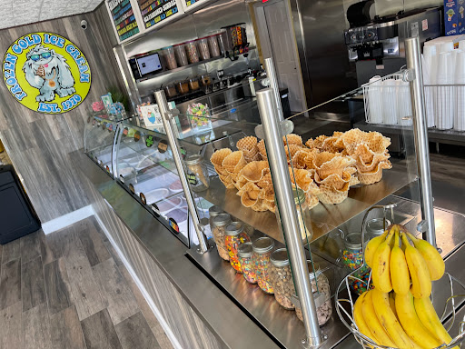 Ice Cream Shop «Frozen Gold Ice Cream Shoppe», reviews and photos, 104 Eddie Rd, New Smyrna Beach, FL 32168, USA