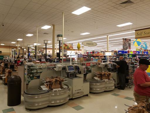 Grocery Store «Kroger», reviews and photos, 13333 Eureka Rd, Southgate, MI 48195, USA