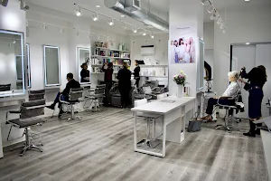 VOANCE - Hair Salon Upper East Side, Color, Highlights, Balayage, Hair Extensions, Keratin, Brazilian Blowout Treatments image